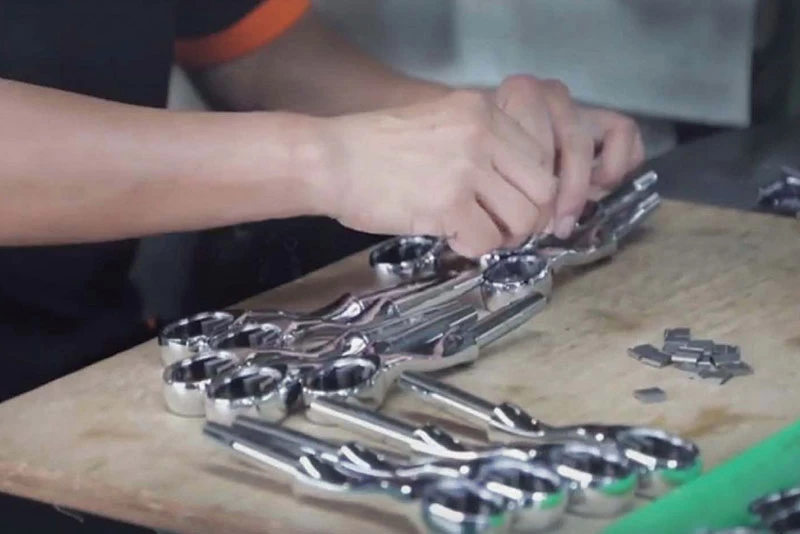 Ratchet Handle Assembly